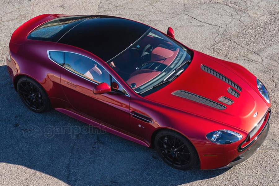 Aston Martin V12 Vantage Image Gallery