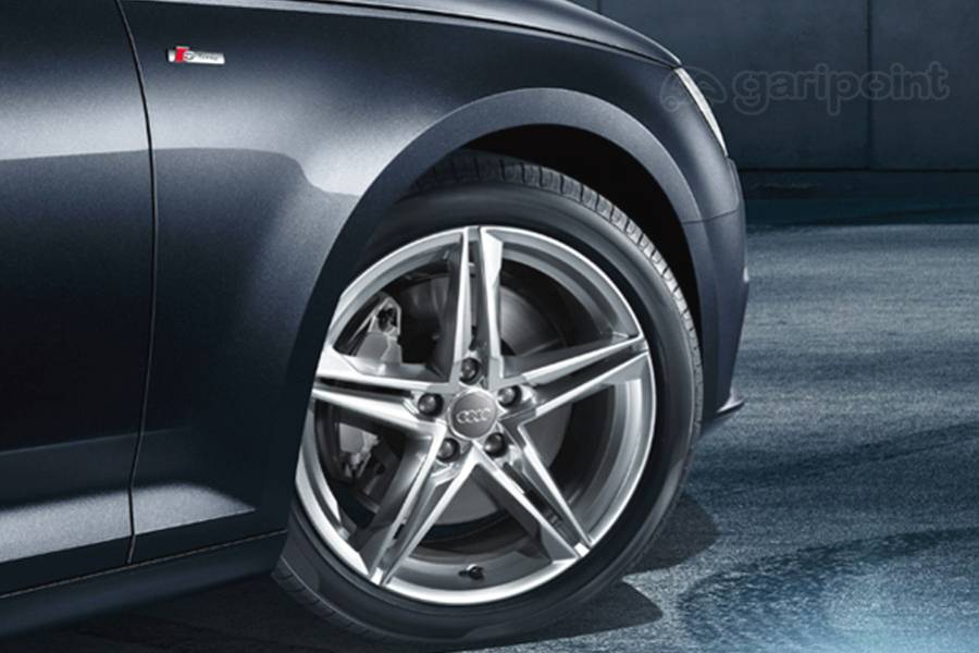 Audi A4 Image Gallery
