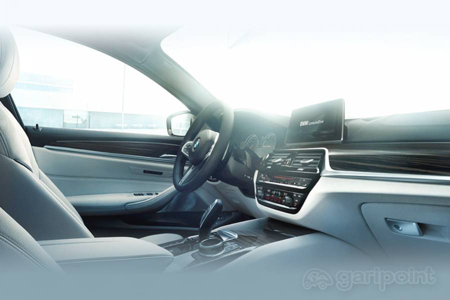 BMW 5 Series Image Gallery