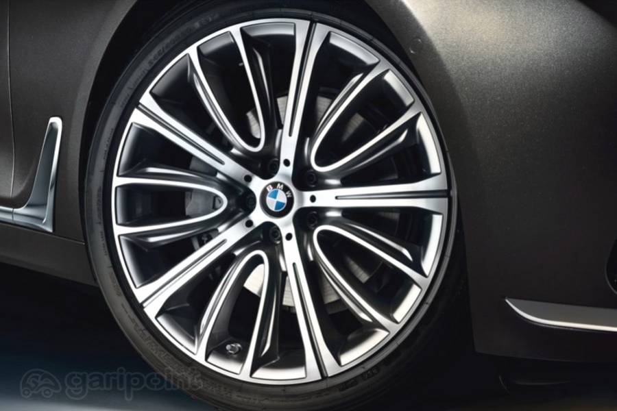 BMW 7 Series Image Gallery