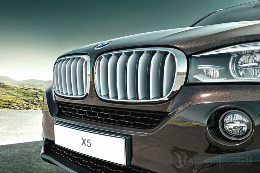 BMW X5 Image Gallery