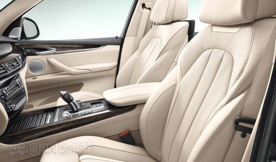 BMW X5 Image Gallery