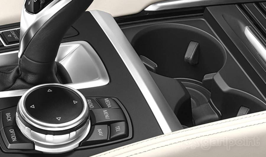 BMW X6 Image Gallery