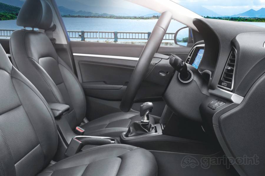 Hyundai Elantra Image Gallery