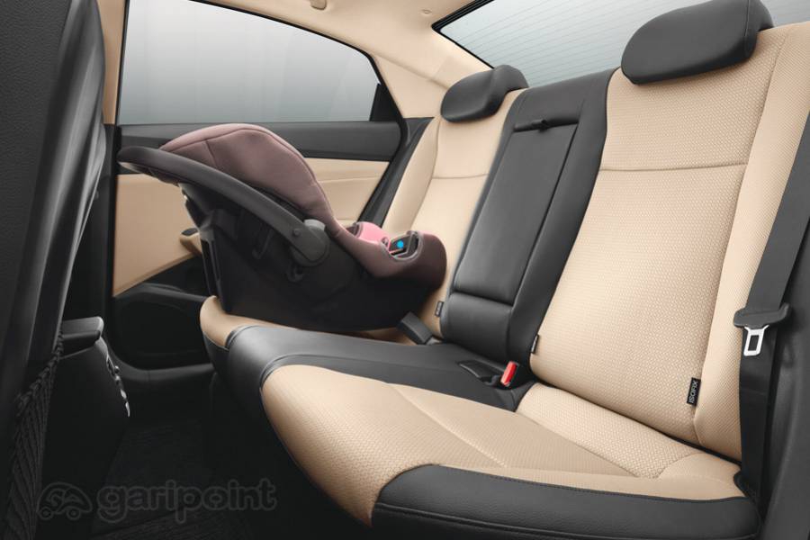 Hyundai Verna Image Gallery