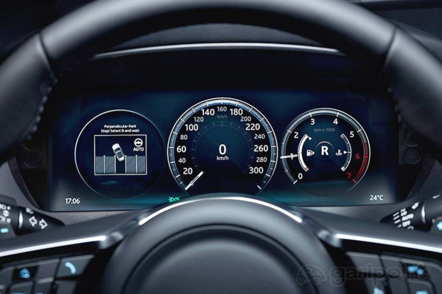 Jaguar F-PACE Image Gallery