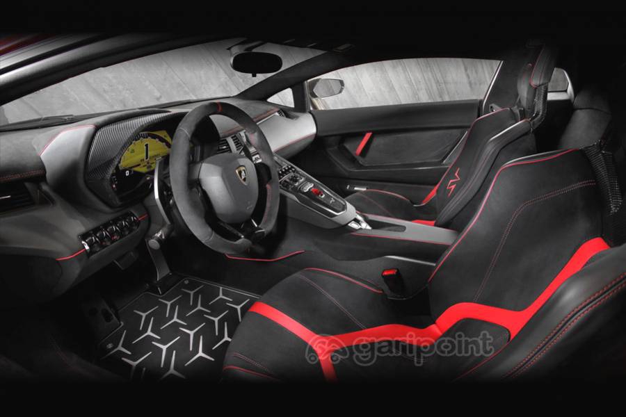 Lamborghini Aventador Image Gallery