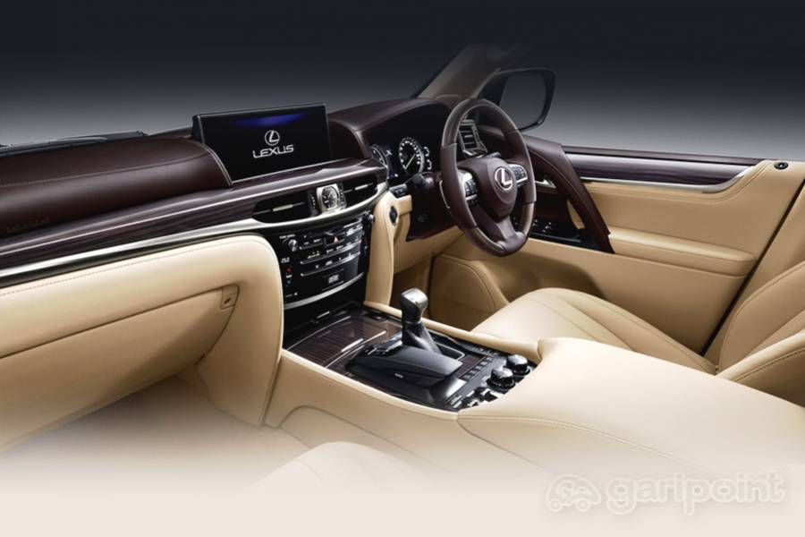 Lexus LX Image Gallery