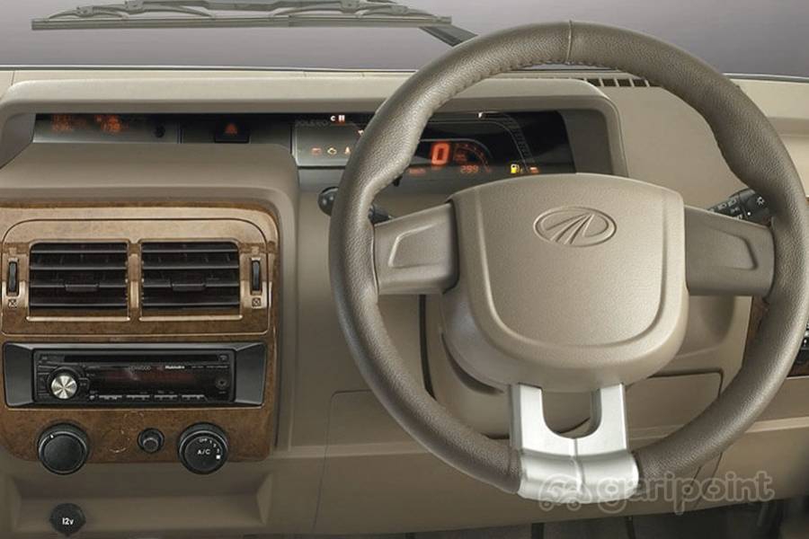 Mahindra Bolero Image Gallery