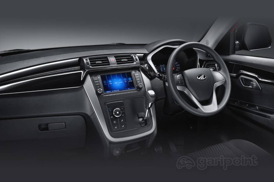 Mahindra KUV100 NXT Image Gallery