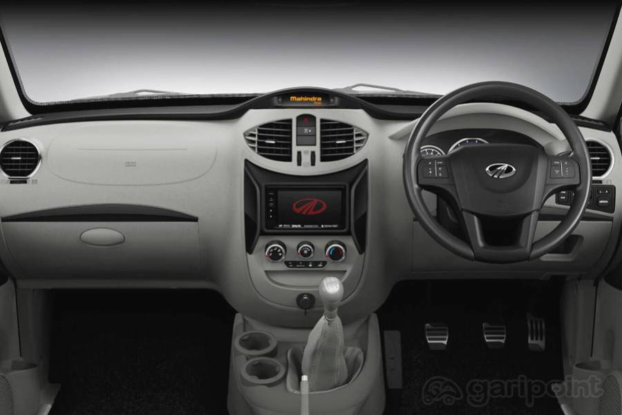 Mahindra NuvoSport Image Gallery