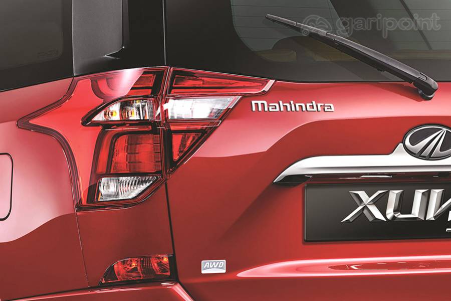 Mahindra XUV 500 Image Gallery