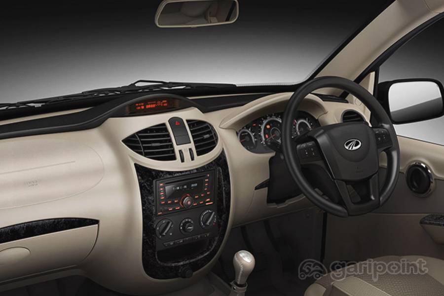 Mahindra Xylo Image Gallery
