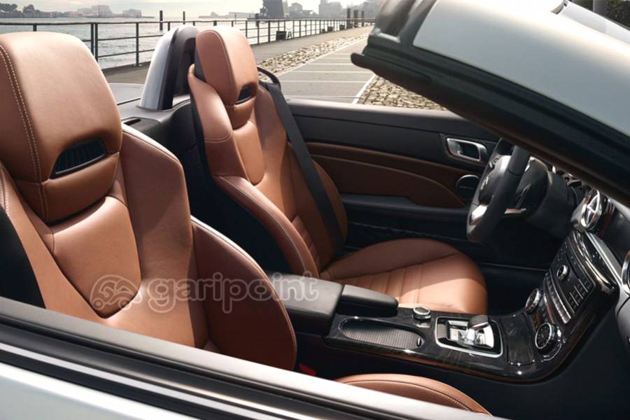 Mercedes Benz SLC Image Gallery