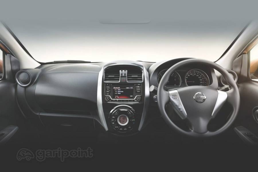 Nissan Sunny Image Gallery