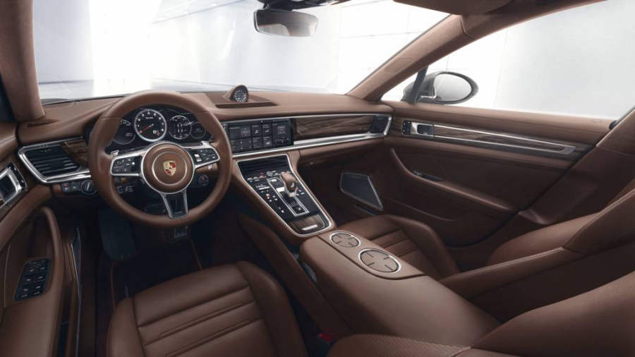 Porsche Panamera Image Gallery
