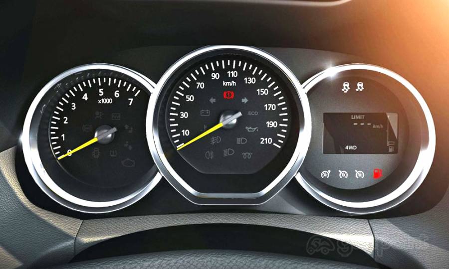 Renault Duster Image Gallery