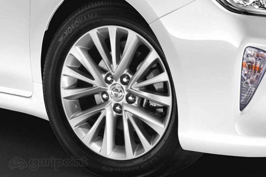 Toyota Camry Image Gallery