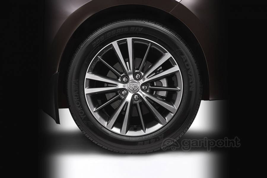 Toyota Corolla Altis Image Gallery