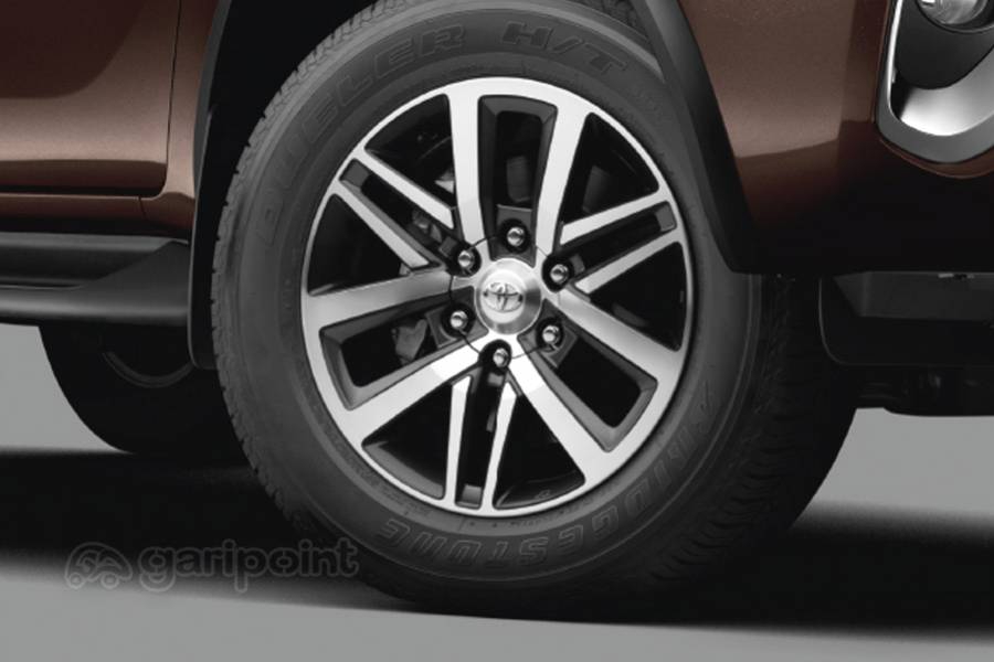 Toyota Fortuner Image Gallery