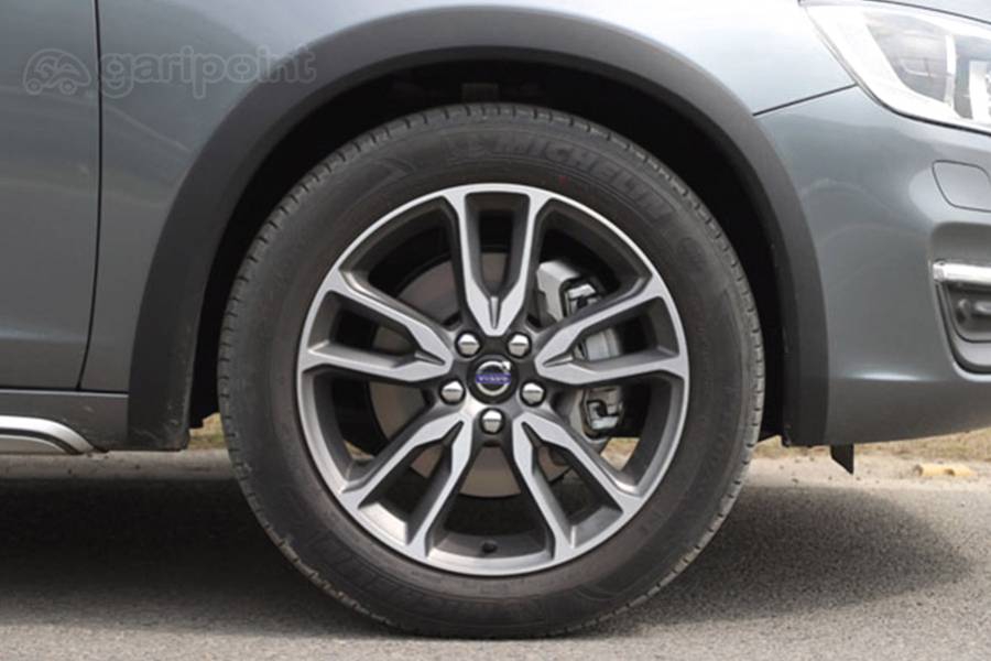 Volvo S60 Cross Country Image Gallery